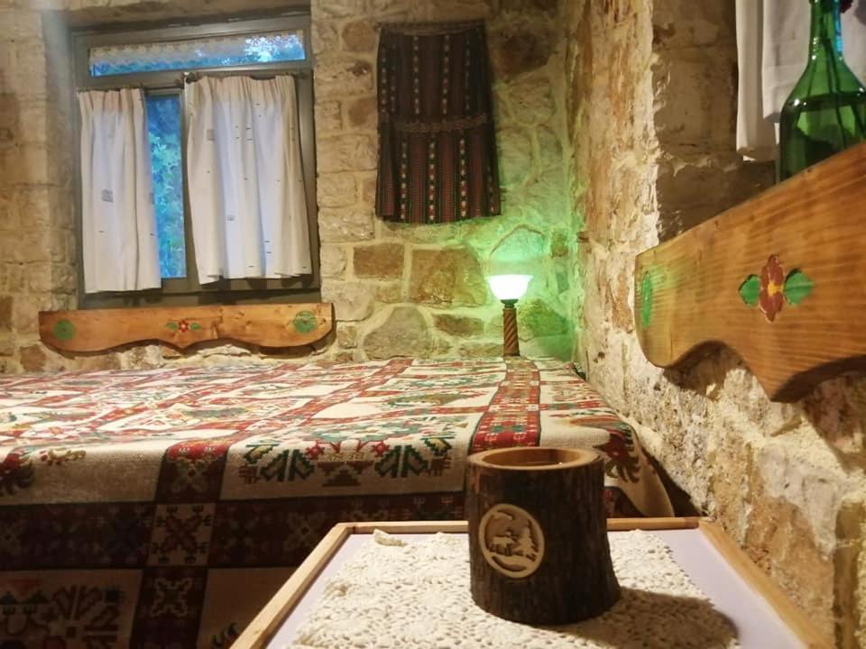 Yono'S Traditional House Ano Ravenia Extérieur photo
