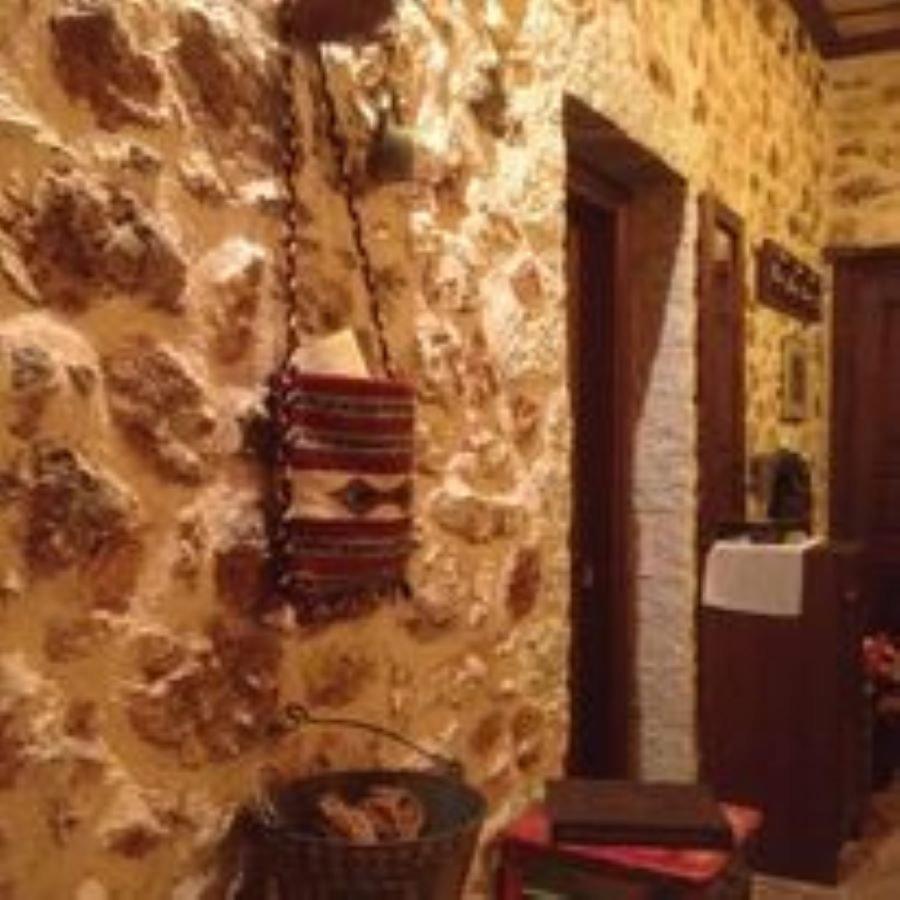 Yono'S Traditional House Ano Ravenia Extérieur photo