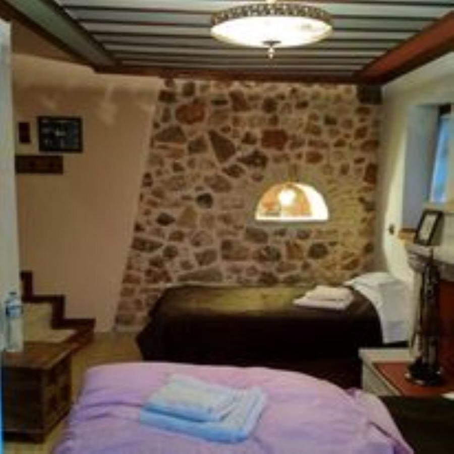 Yono'S Traditional House Ano Ravenia Extérieur photo